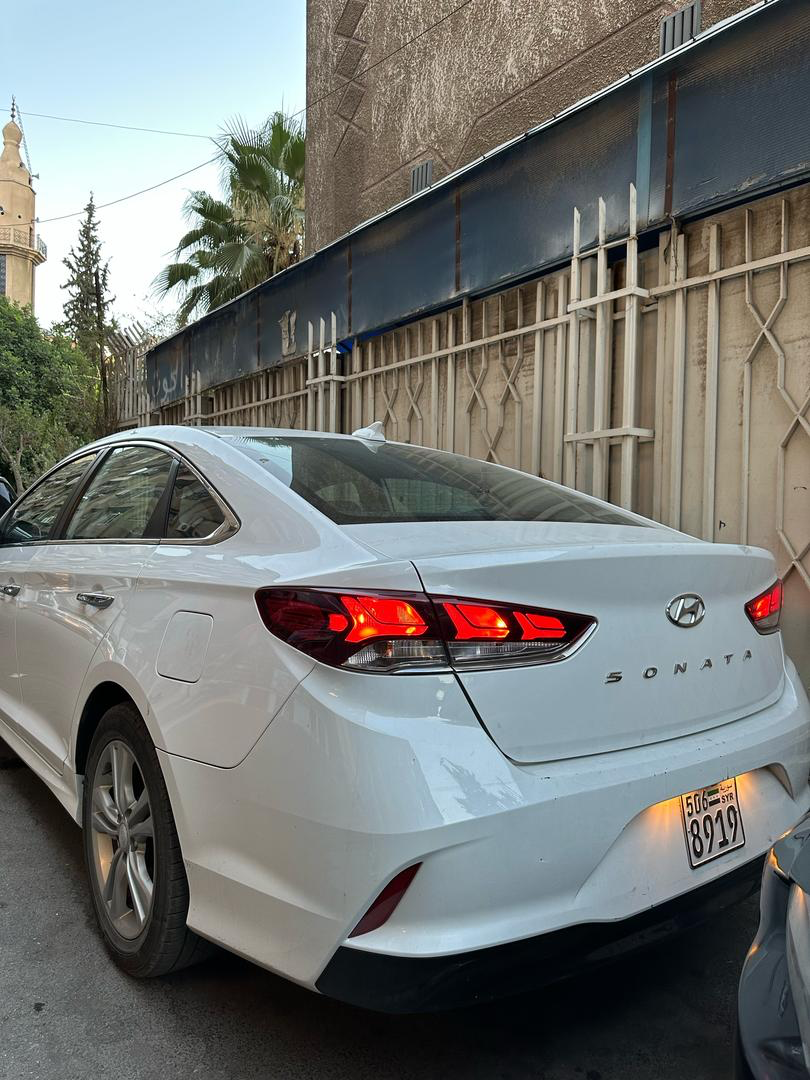 4f725b66-f54a-4db7-af32-dd93355519a4-1