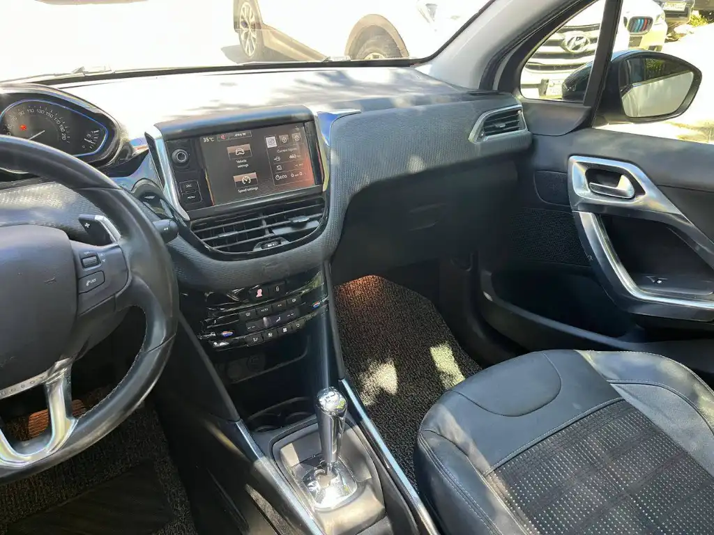 Messenger_creation_2536CA33-86AF-4A16-9A3A-7FA461122827