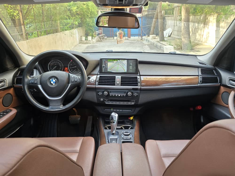 ae860423-891d-4f4a-b9ca-2c75e7540af6