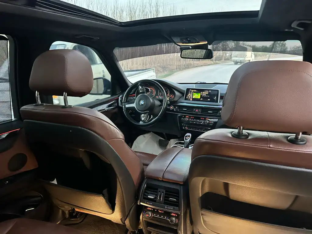 inbound5603300354409976915